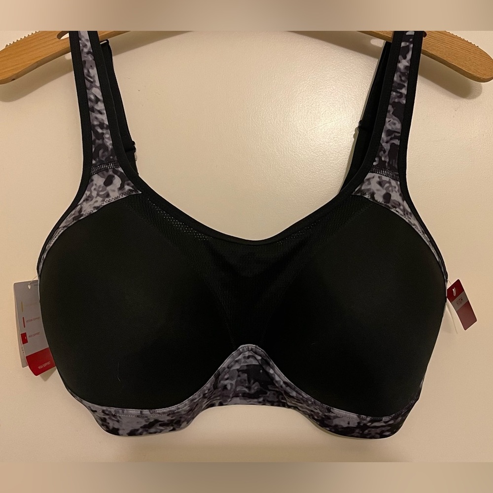 NWT High Impact Sports Bra | 38DD